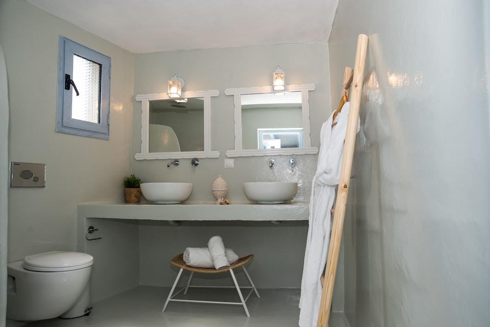 Patmos Sunshine Houses - 5 Minutes Walk From Square Of Skala Exterior photo