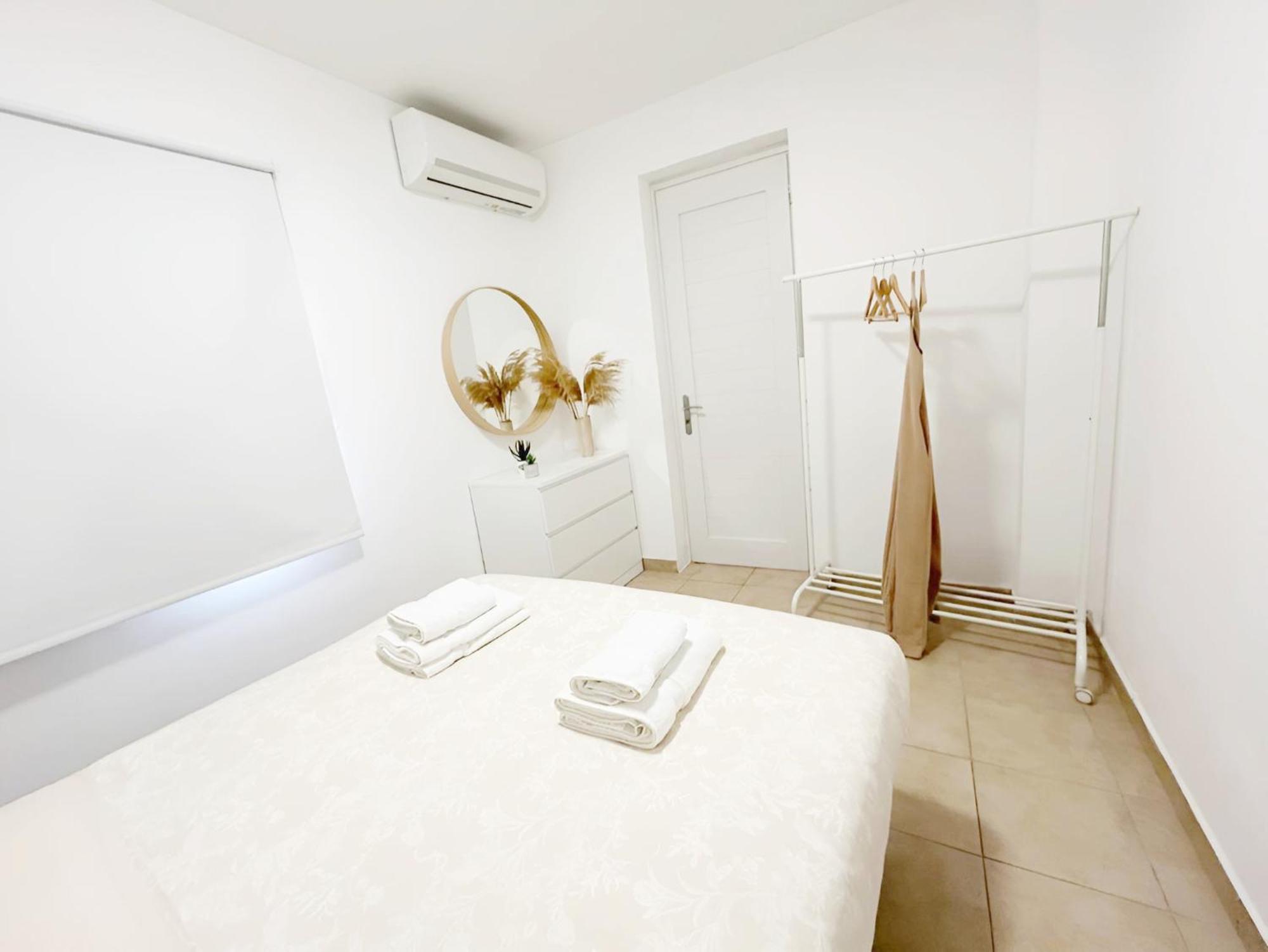 Patmos Sunshine Houses - 5 Minutes Walk From Square Of Skala Exterior photo